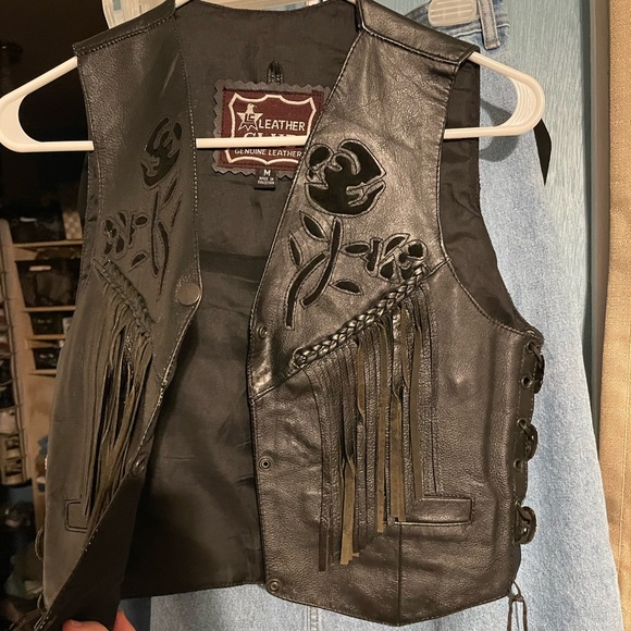 Leather vest - Picture 4 of 5
